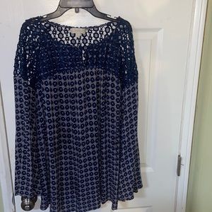 Weekend suzanne betro navy blue blouse. Size XL